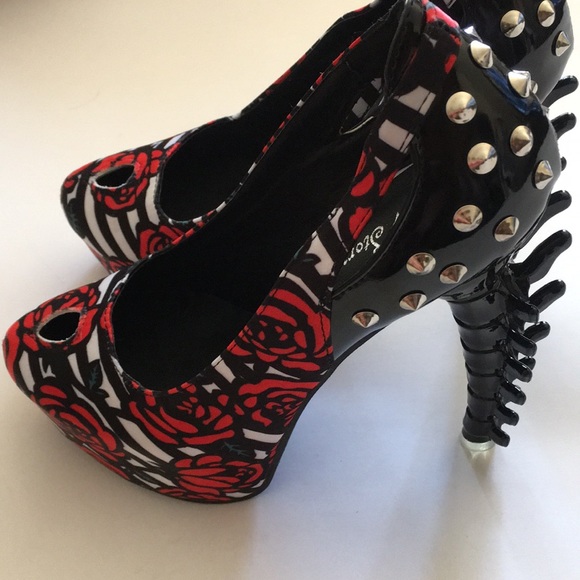 SHOW STORY Shoes - Shoe Story bone heel shoes